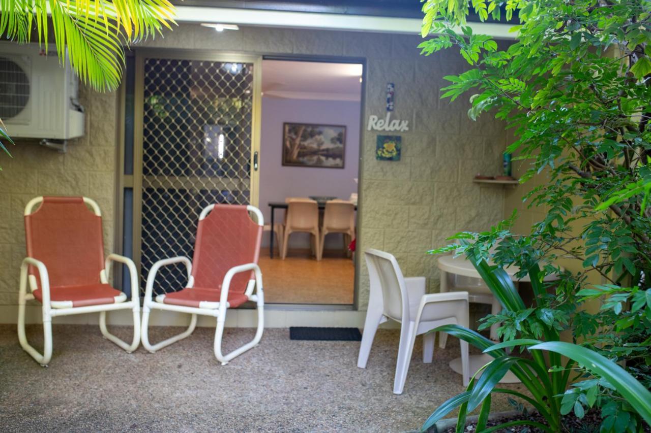 Balgal Beach Units Rollingstone Bagian luar foto