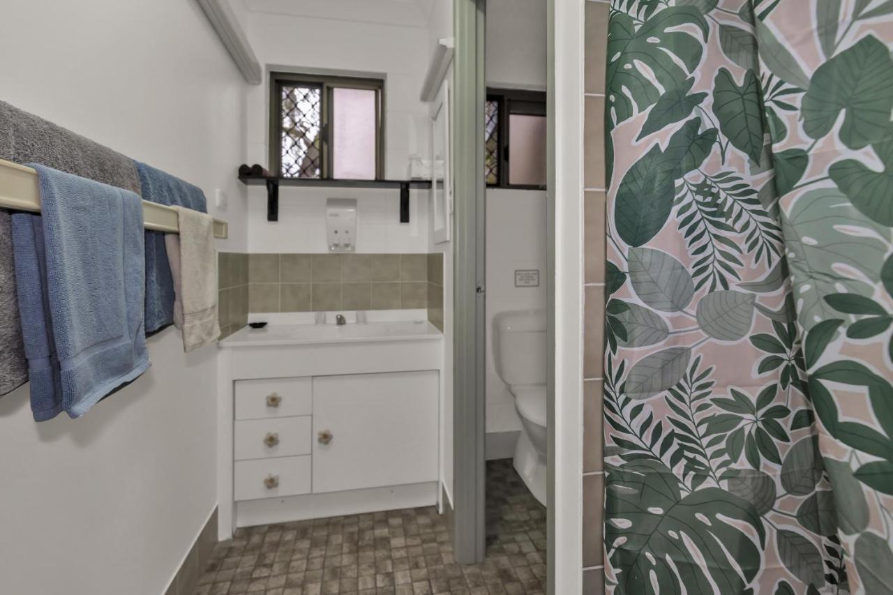 Balgal Beach Units Rollingstone Bagian luar foto