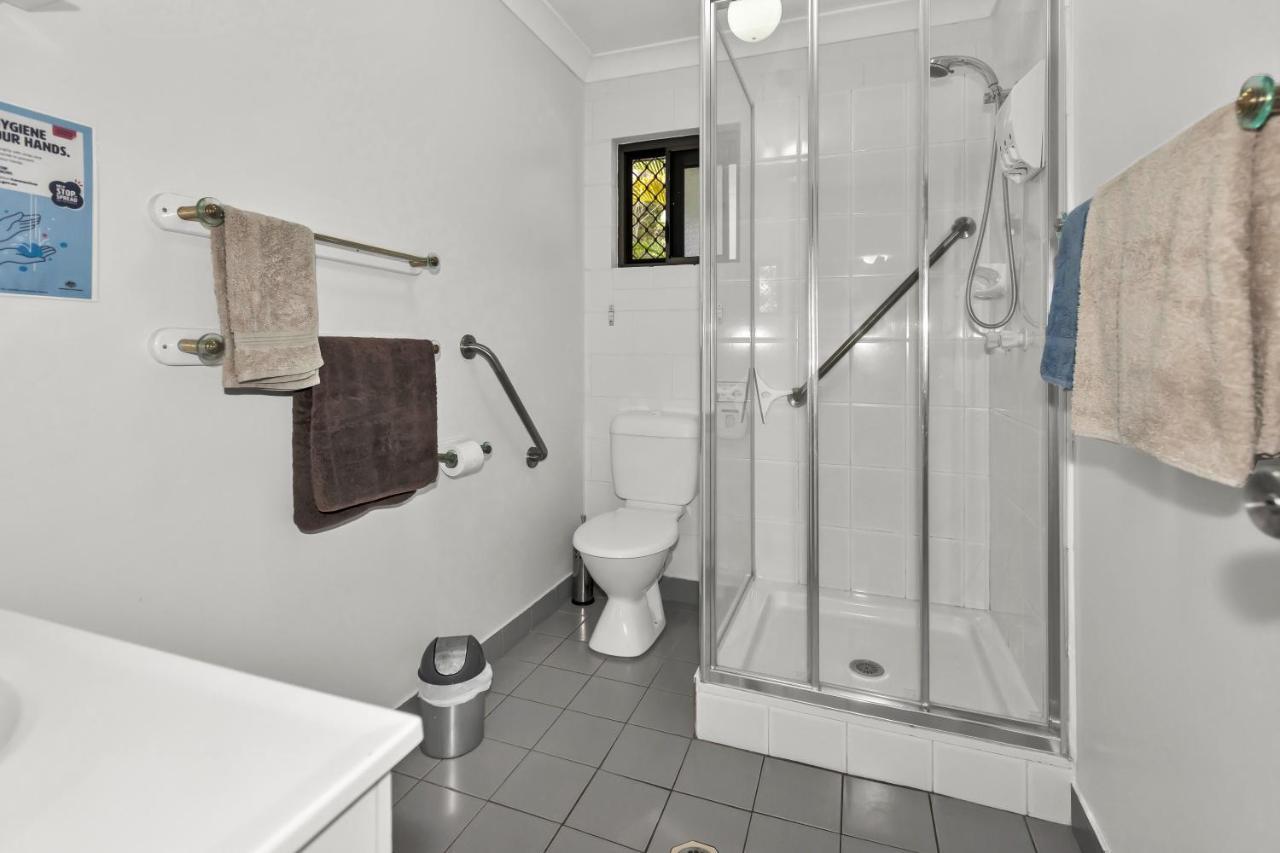 Balgal Beach Units Rollingstone Bagian luar foto